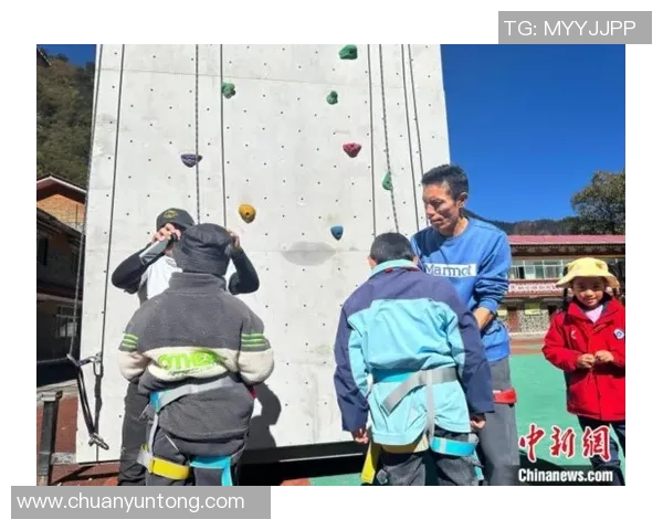 杭州攀岩队的力量与技术分析探讨攀岩运动的未来发展方向 杭州攀岩队的力量与技术分析探讨攀岩运动的未来发展方向